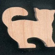 Kattefigur i tre